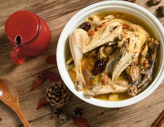 ثلاث فوائد صحيّة مميزة لشوربة الدجاج